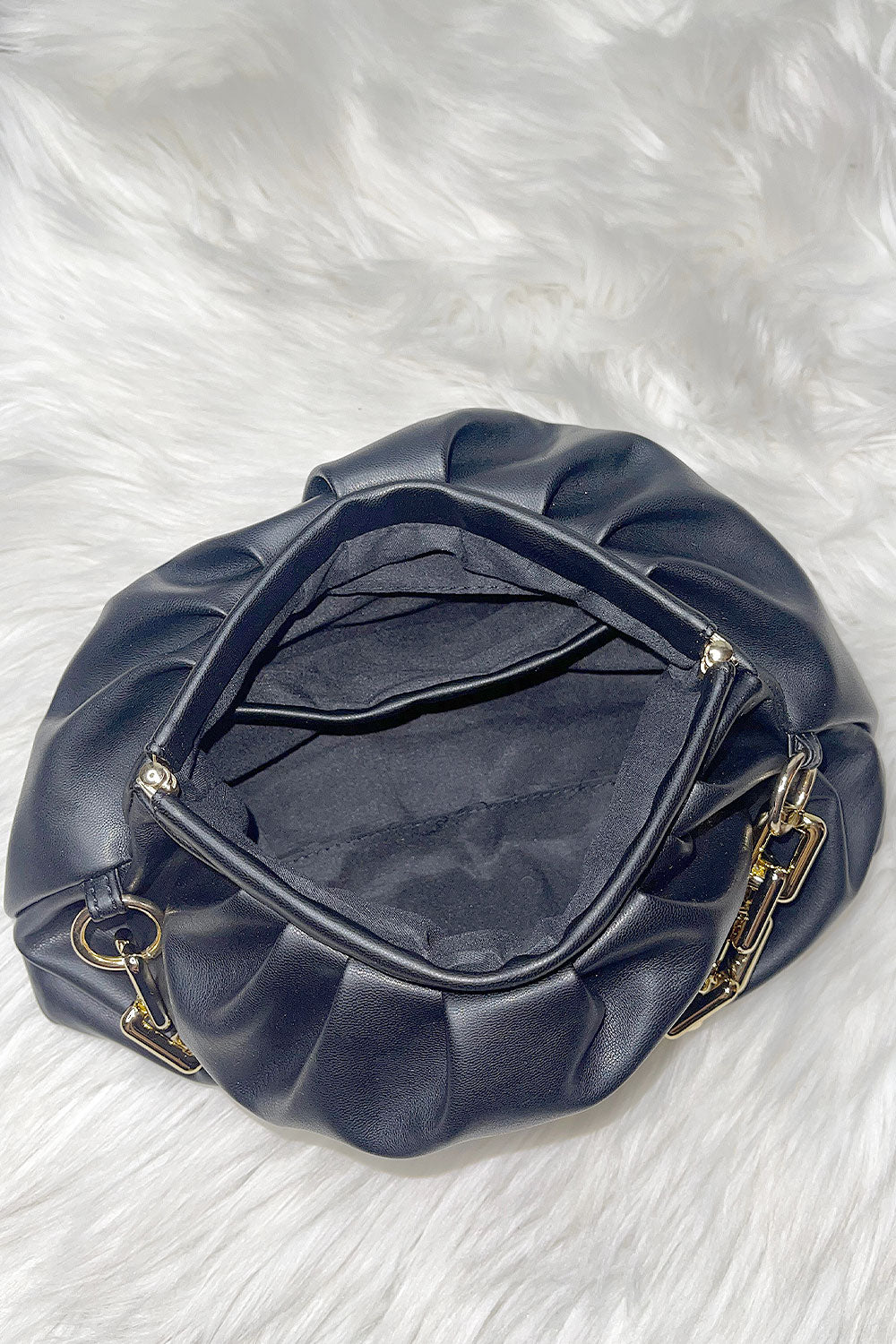 Black chunky chain online bag